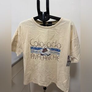 NHL Colorado Avalanche Graphic T-Shirt Women’s Medium NWT